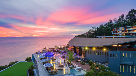 Cena romántica en restaurante con vista en Phuket